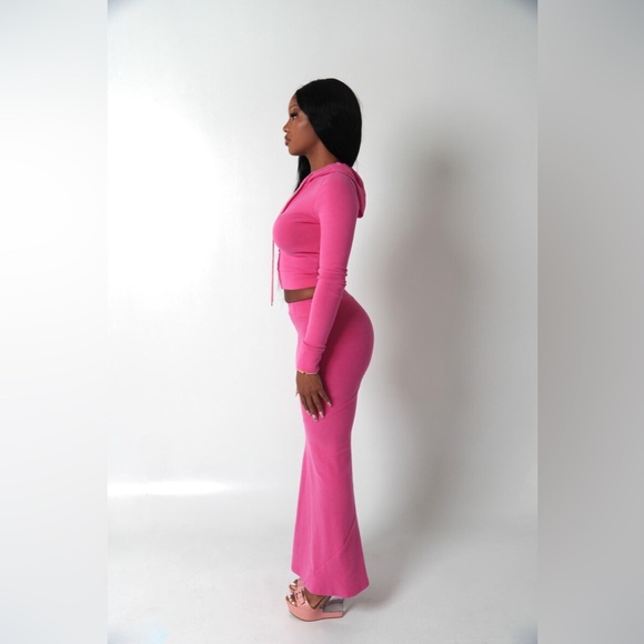 Matching Two Piece Set - Picture 5 of 12